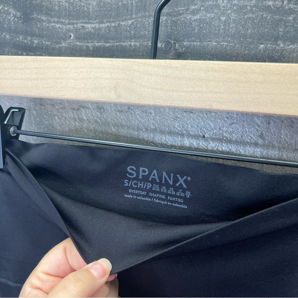 SPANX Everyday Shaping Panties Black Shaping Briefs Shapewear - Picture 4 of 7